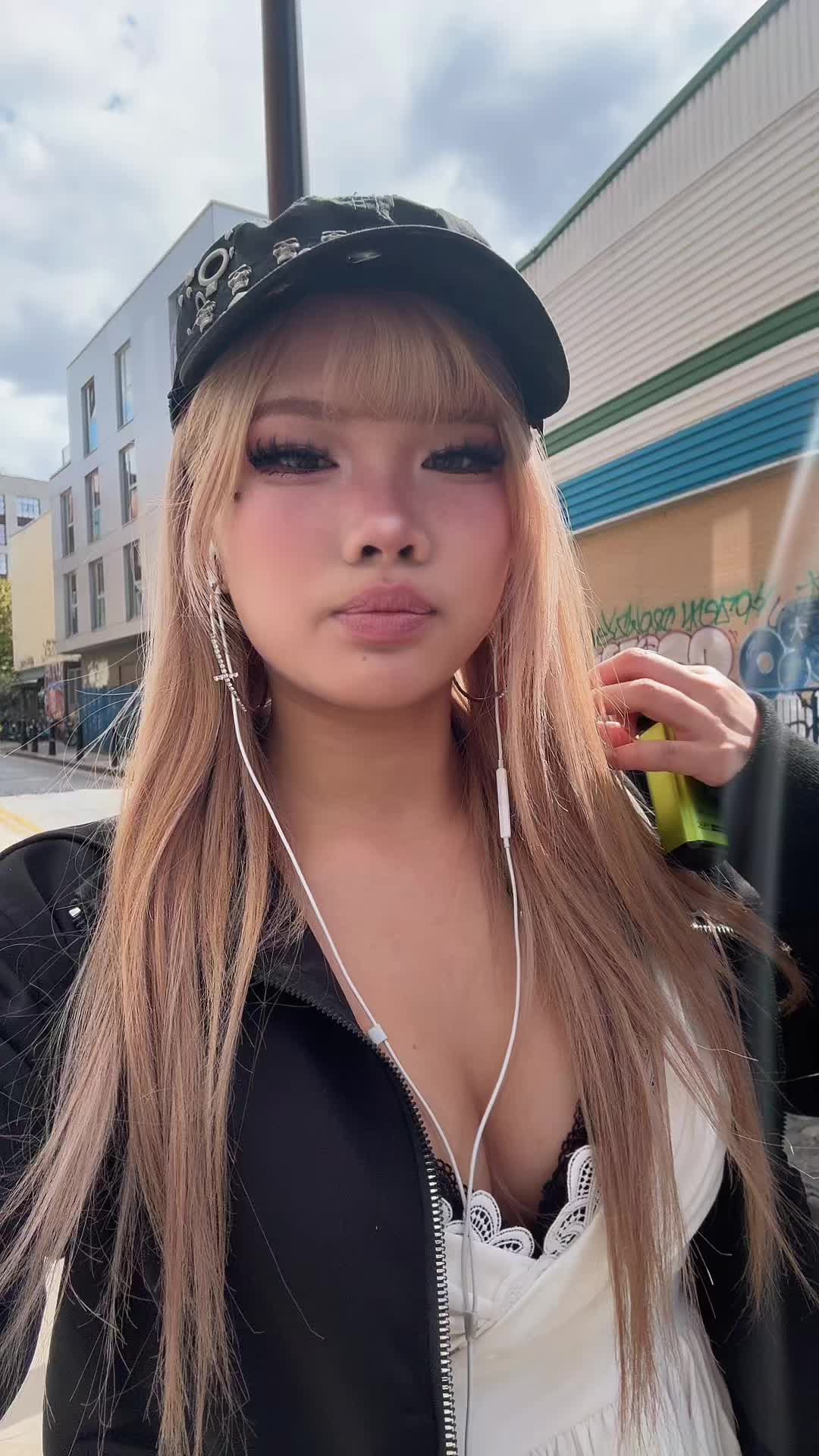 @𝖎𝖗𝖊𝖓𝖊 𝖕𝖍𝖆𝖒