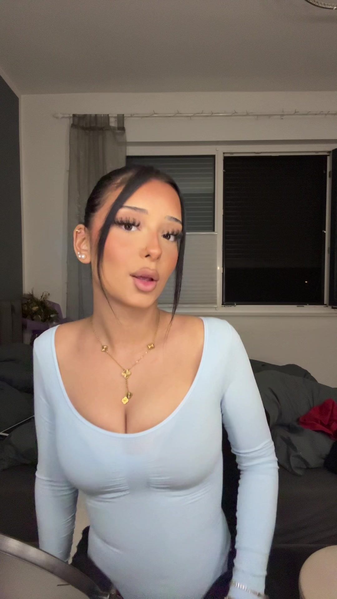@elissa
