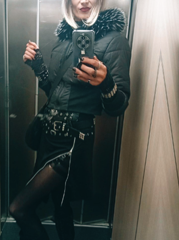 @Lina_crosses