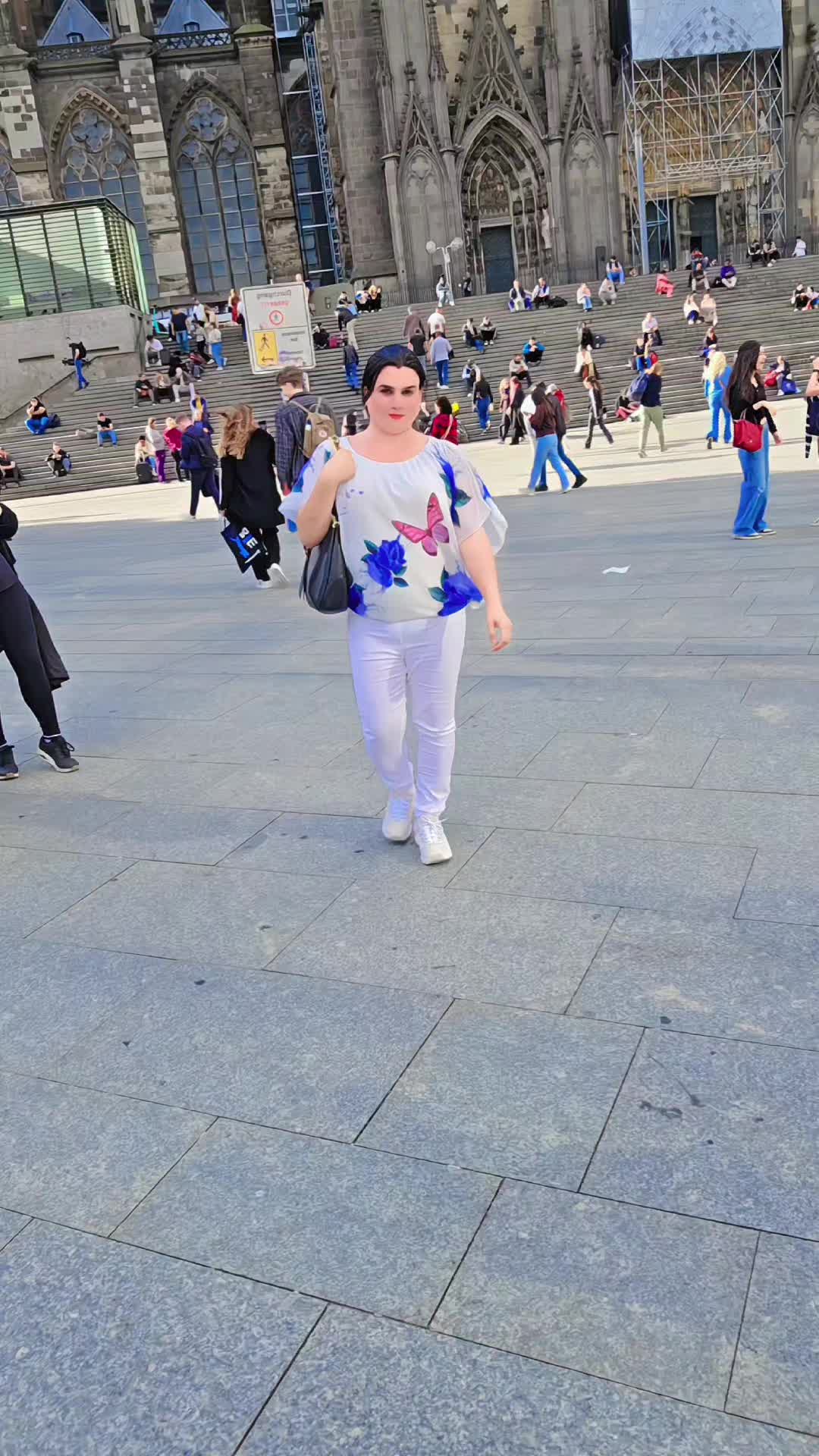 @🇩🇪🦋Mina Ali🦋🏳️🌈