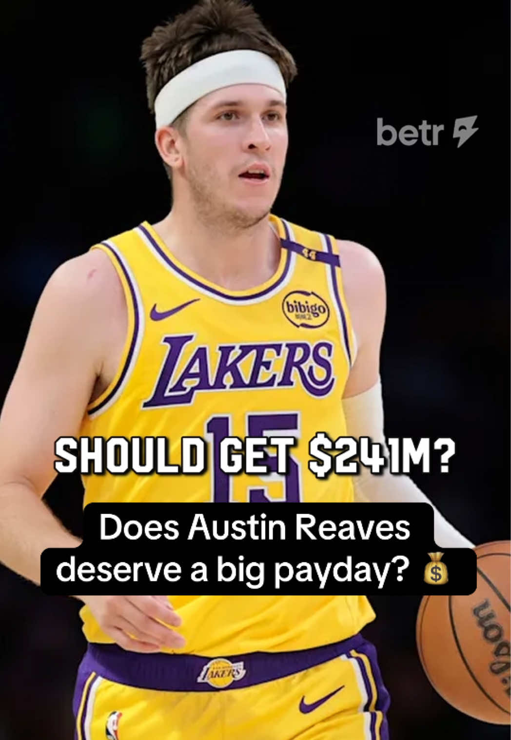 @ballinthefamilypod