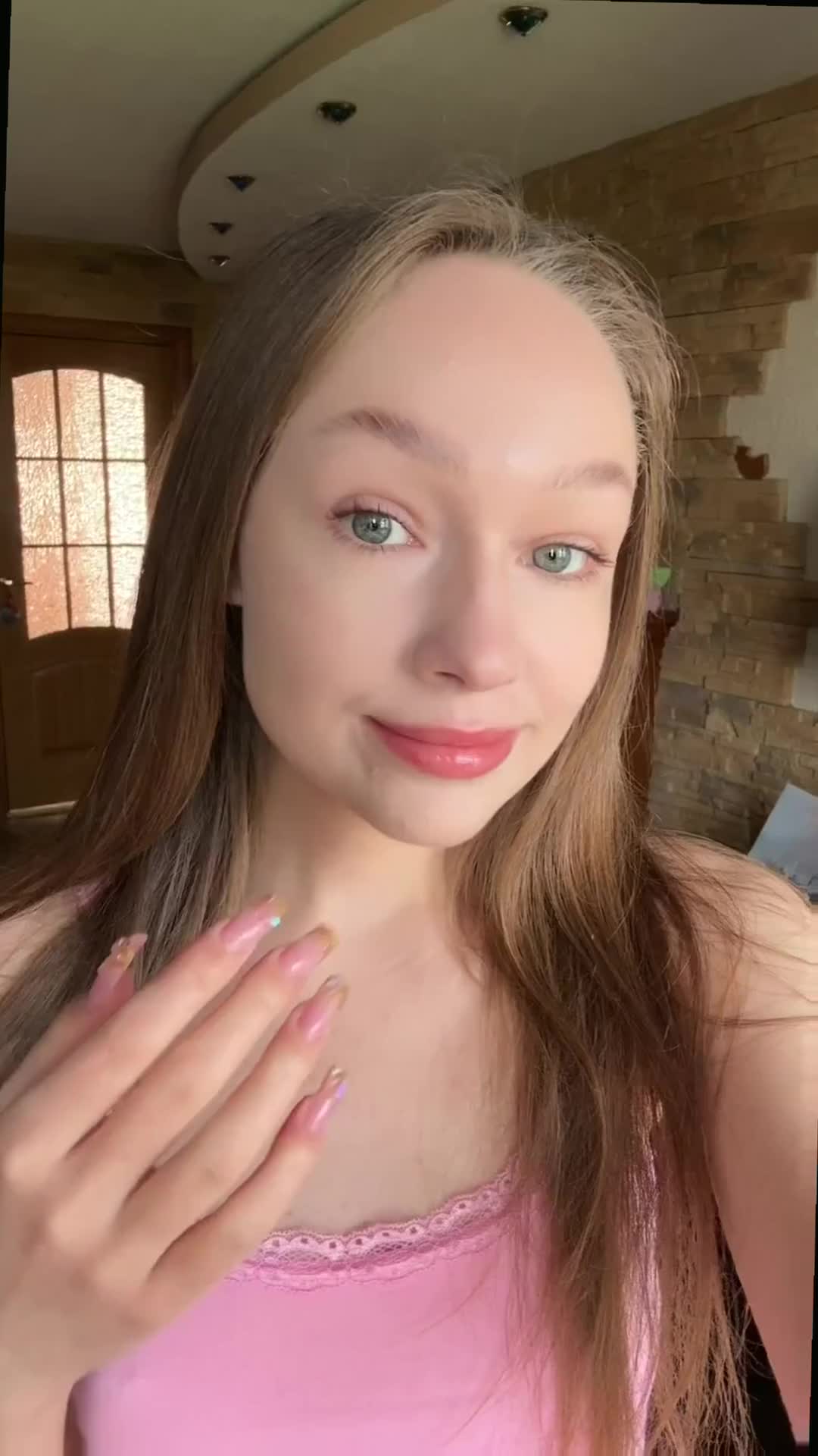 @user52438002831
