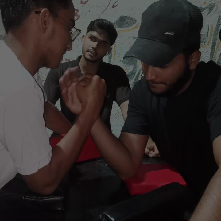 @Faizan arm power💪👾