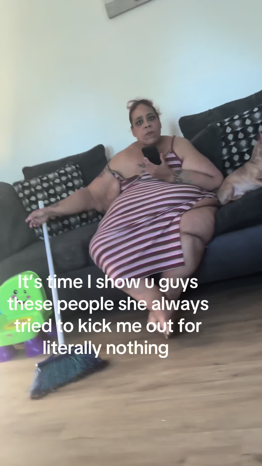 @GlossyAaaaa