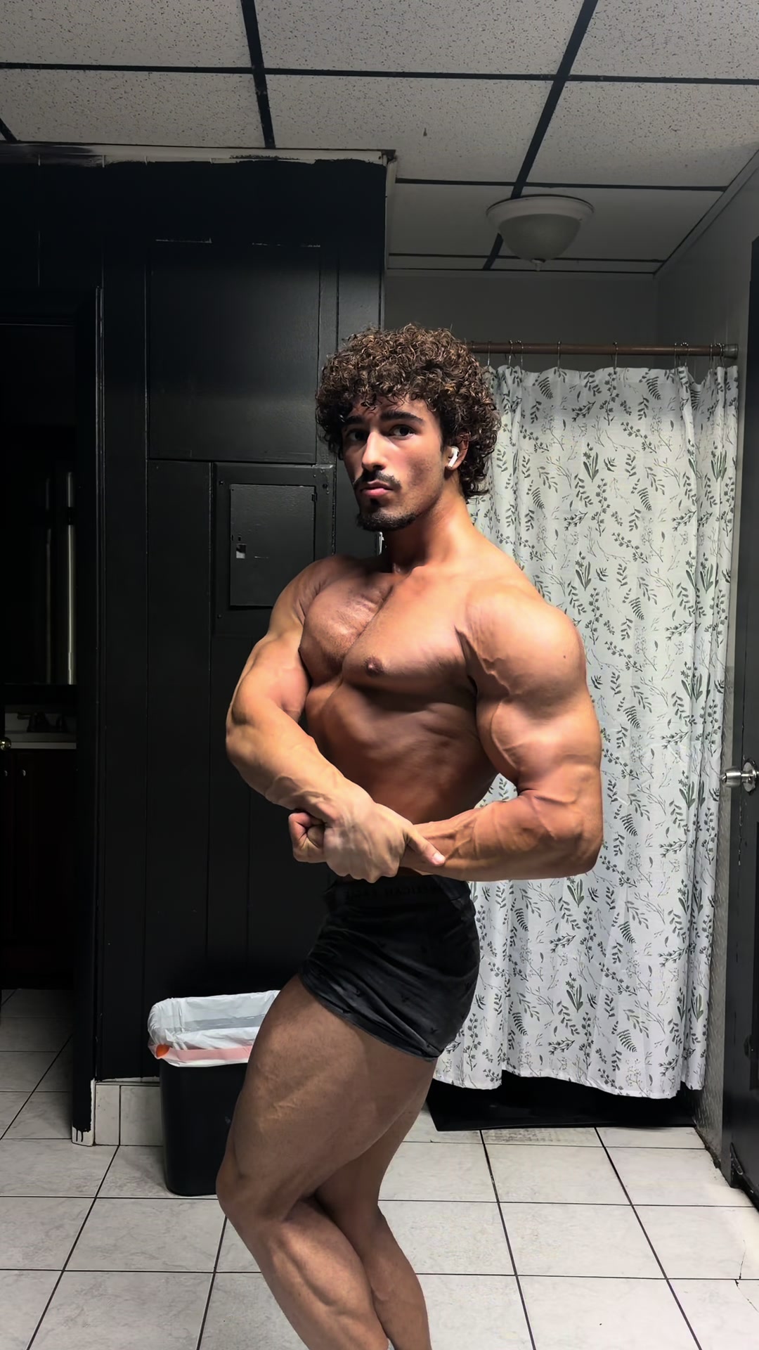 @edelweak