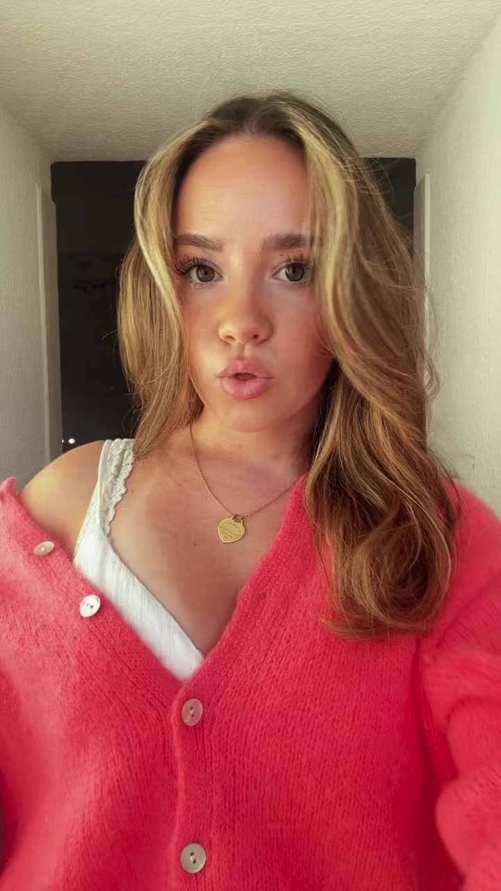 @Elisa🦦