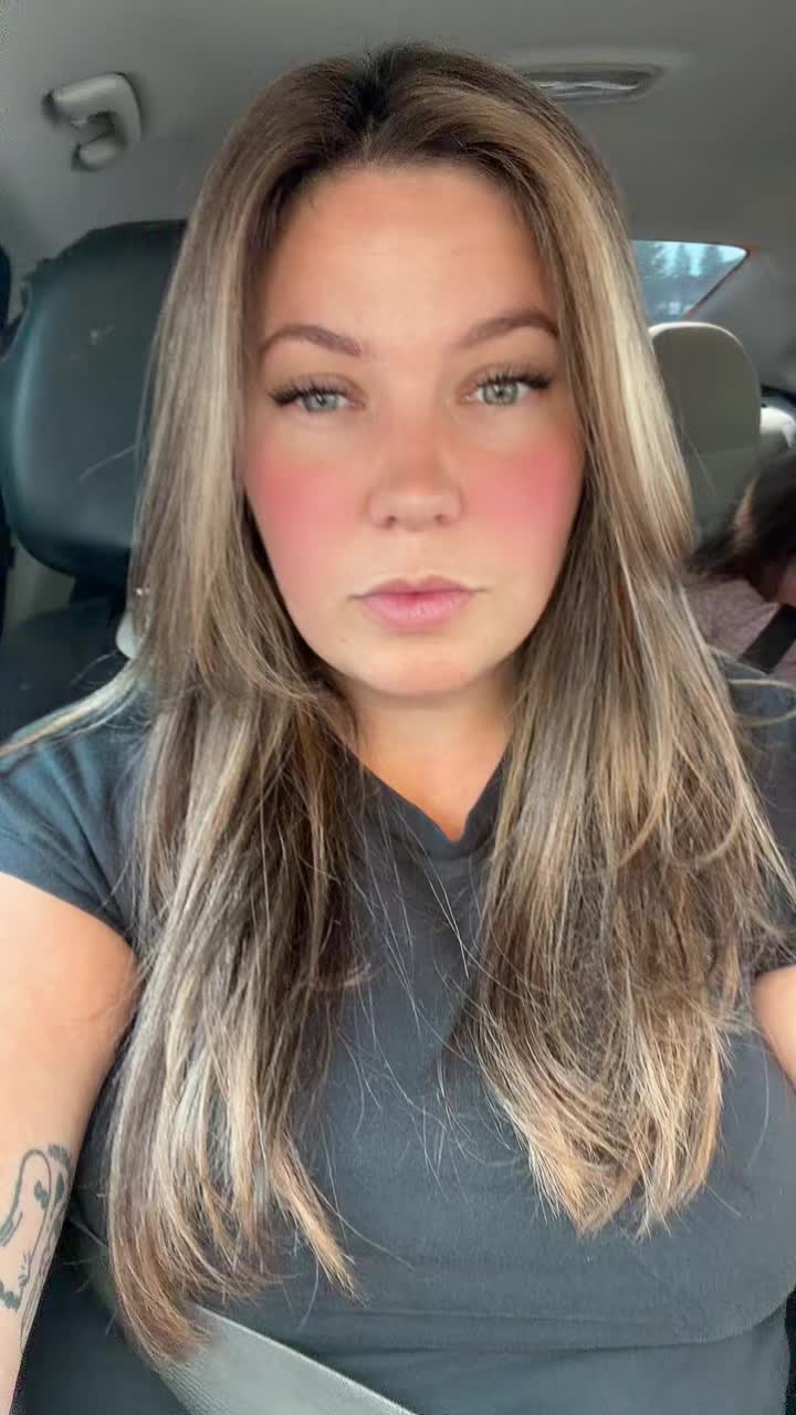 @britneynicole &trade;️
