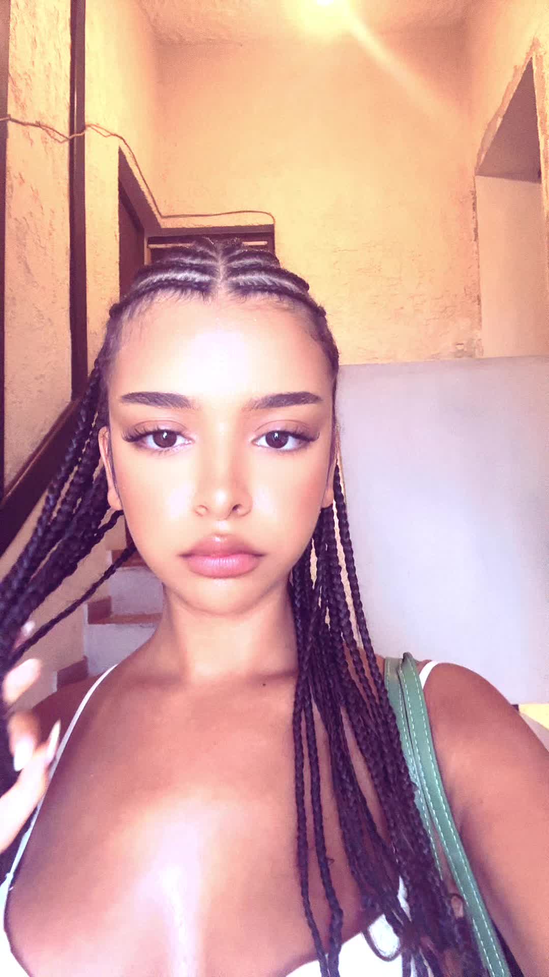 @Aya