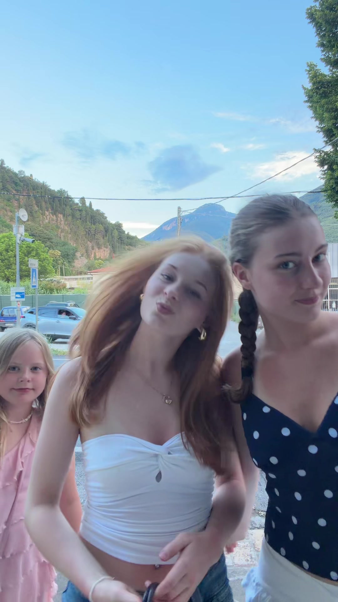 @LEAH SPJELKAVIK