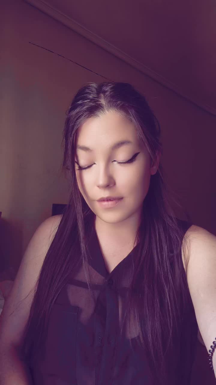 @Señora_acero🦂