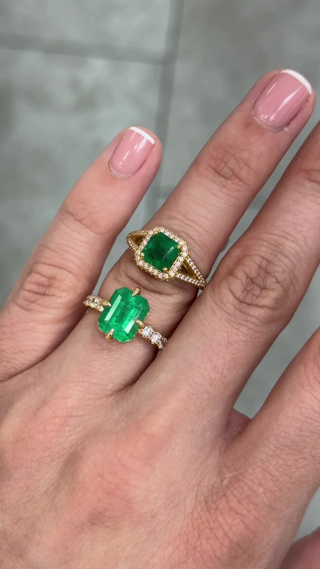 @JR Colombian Emerald