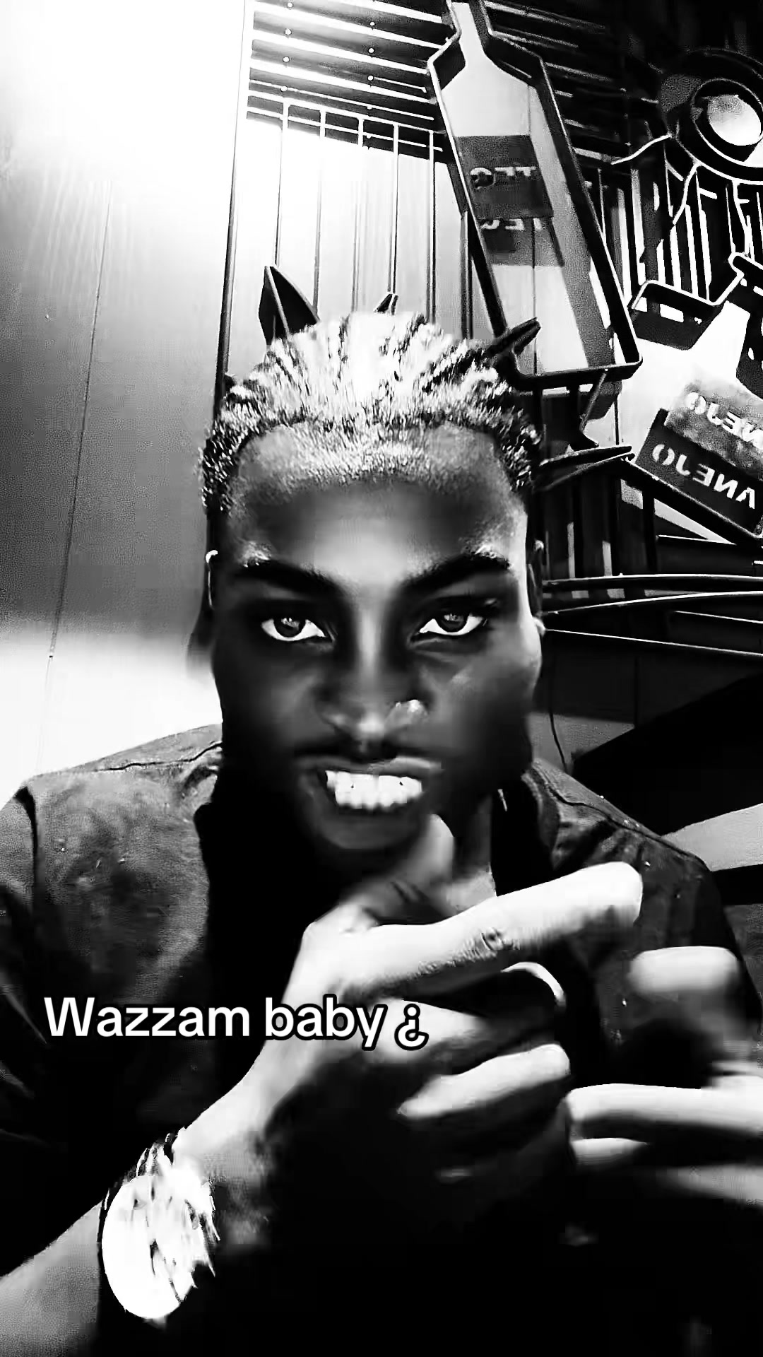 @Half🧍🏿Half🐴