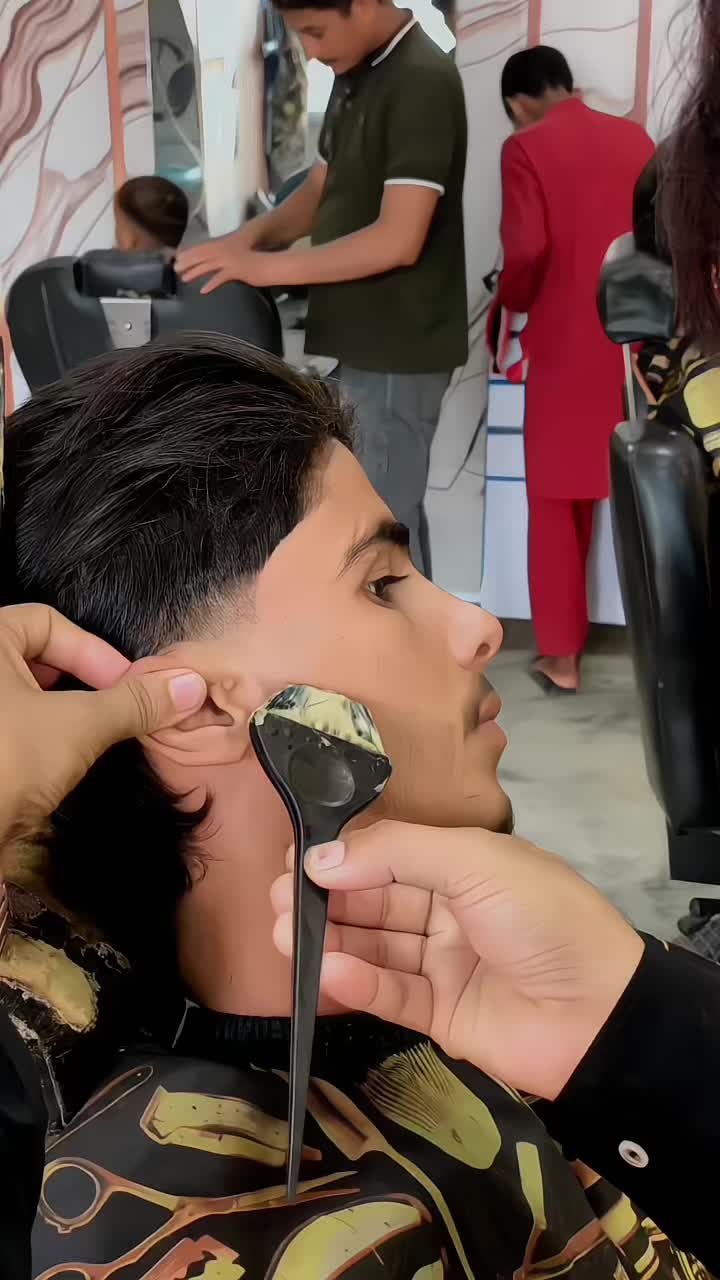 @waqashaircut