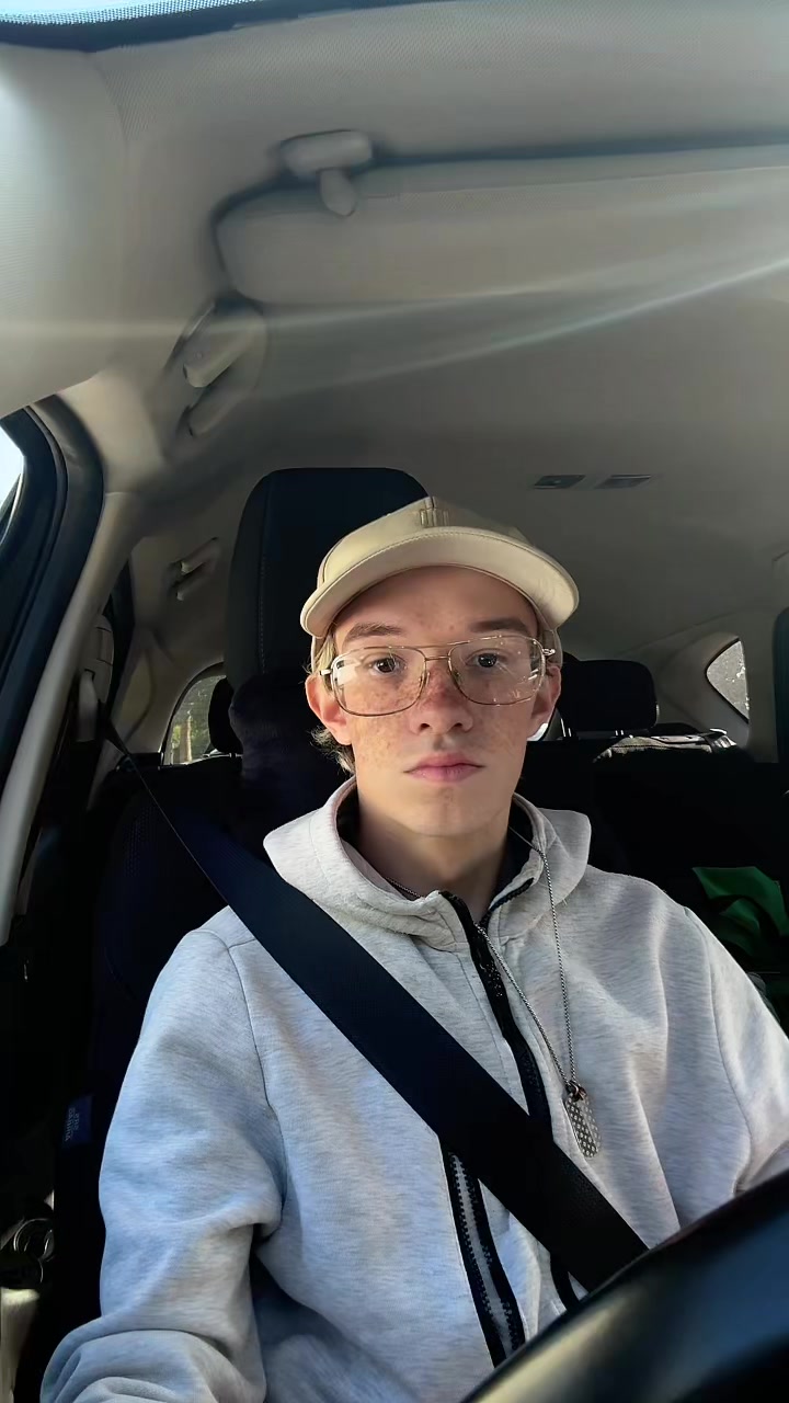 @Alanekkk05❤️🏳️🌈