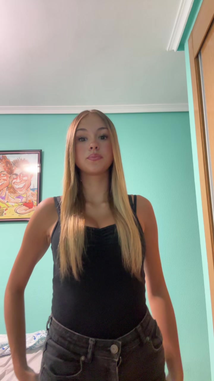 @dani🤑