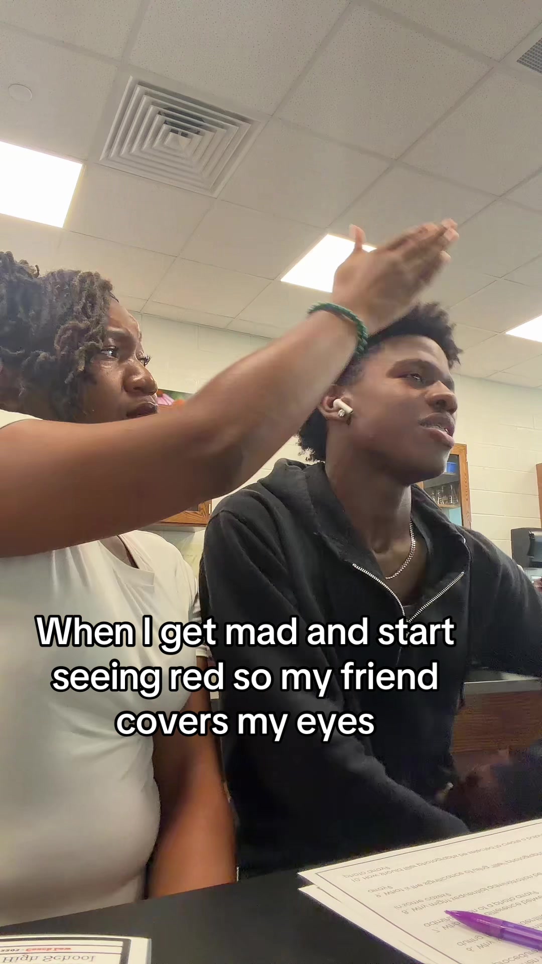 @Giggles 🤭