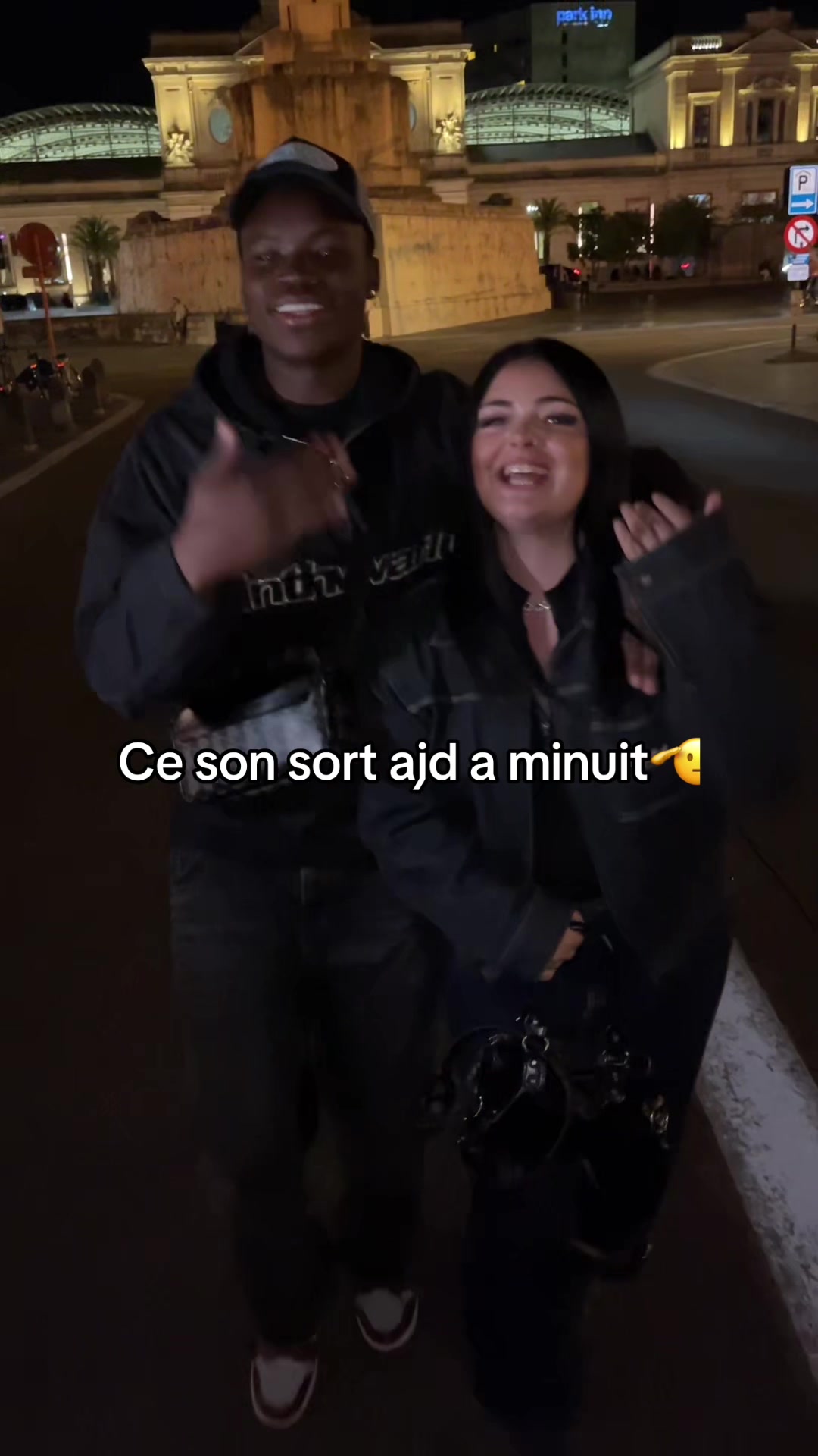@M4ELLE