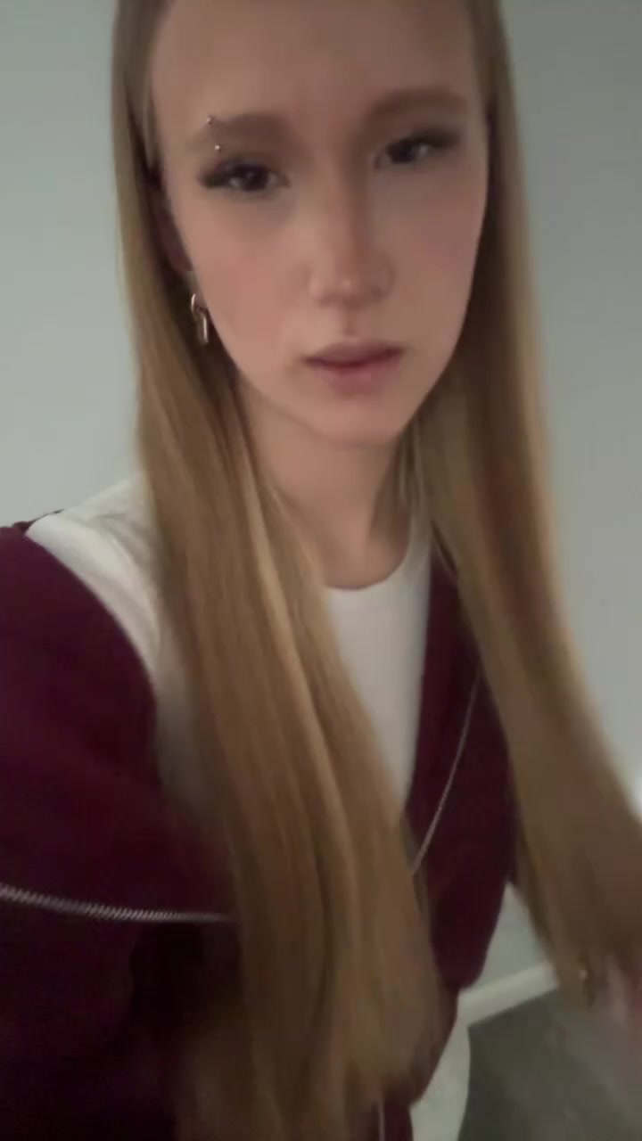 @лиза