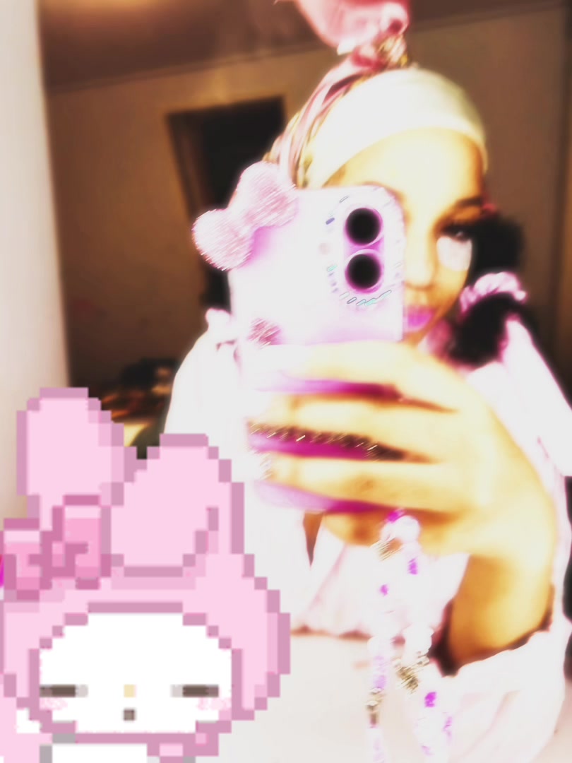 @kiki2damax