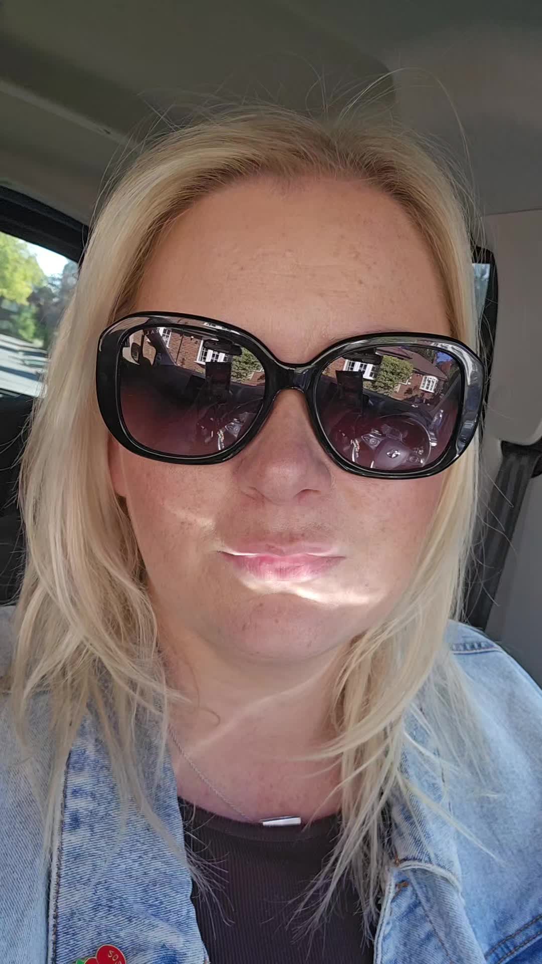 @PinkParsnipComputers