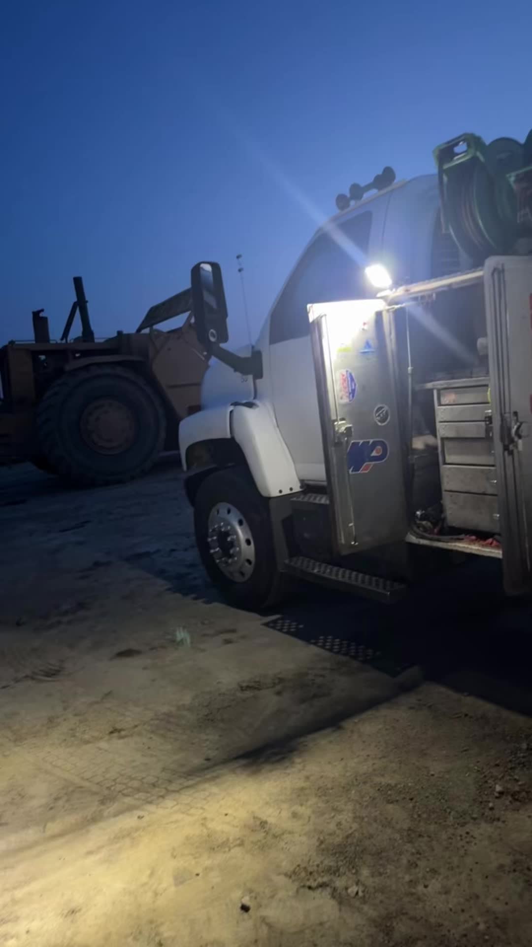 @top.hand.diesel