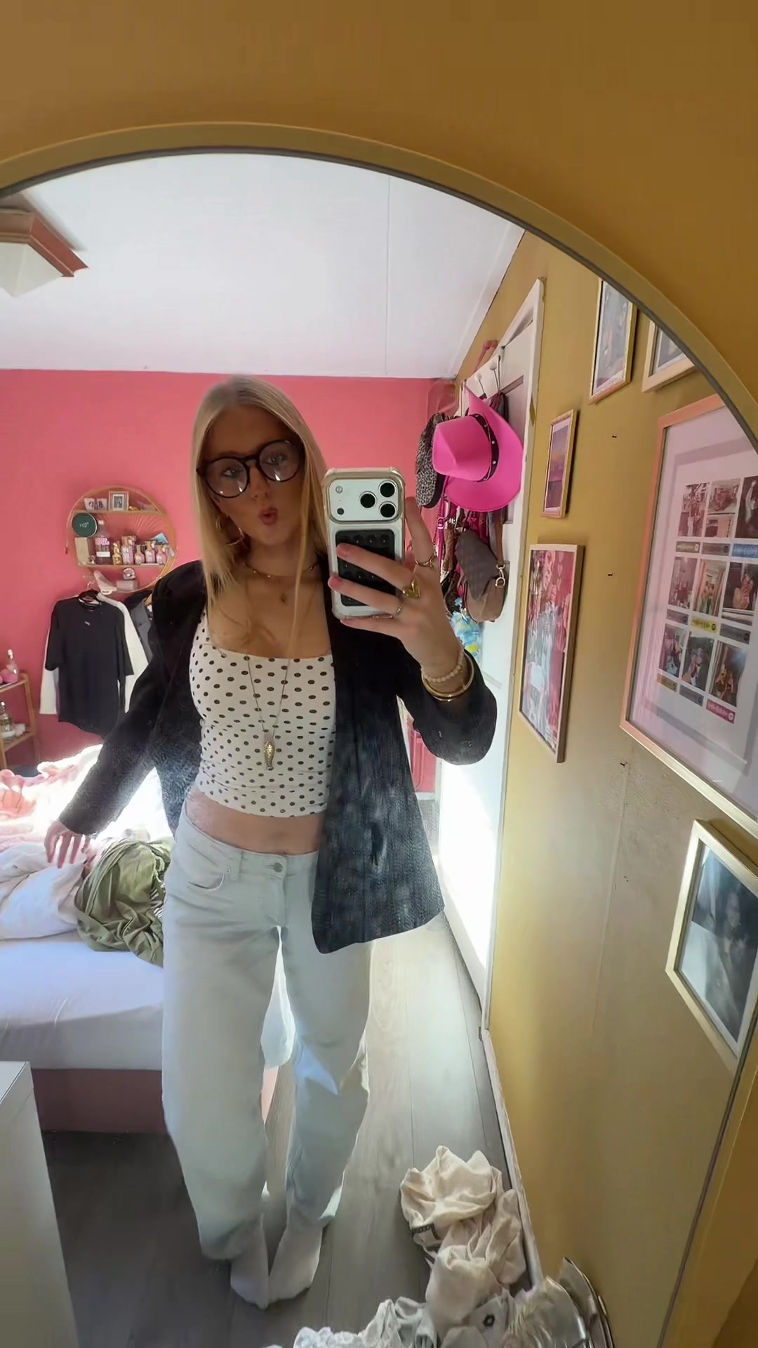 @fleurboonn