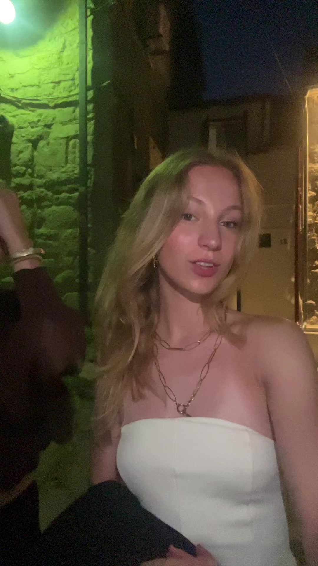 @Luise