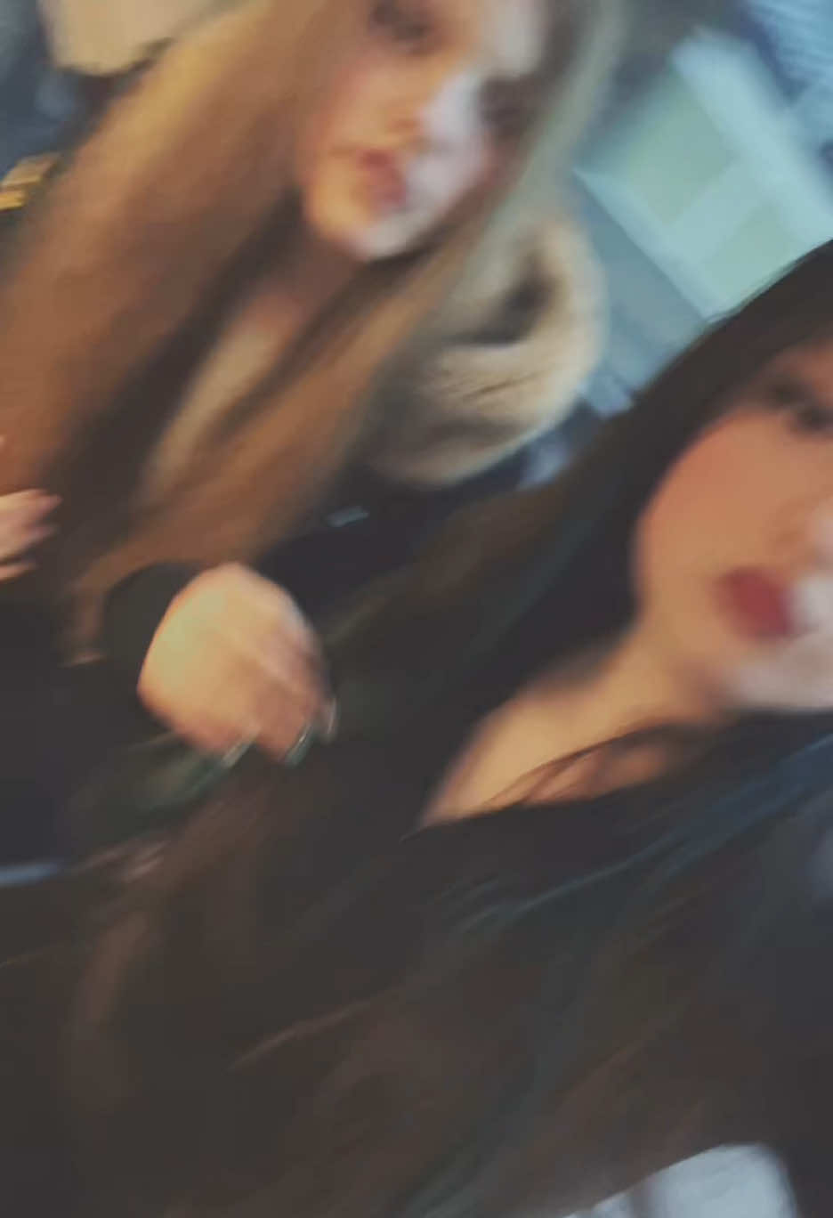 @❦❧𝓮𝓶𝓲𝒍𝔂❦❧