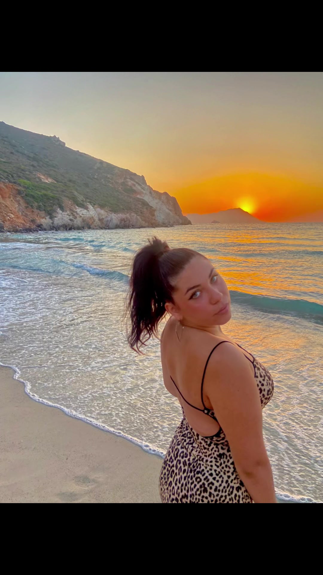 @elenaa.mua_