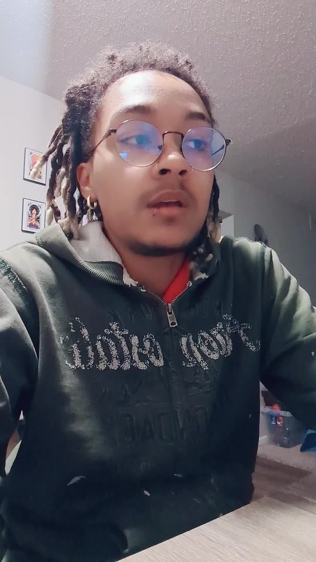 @Ari