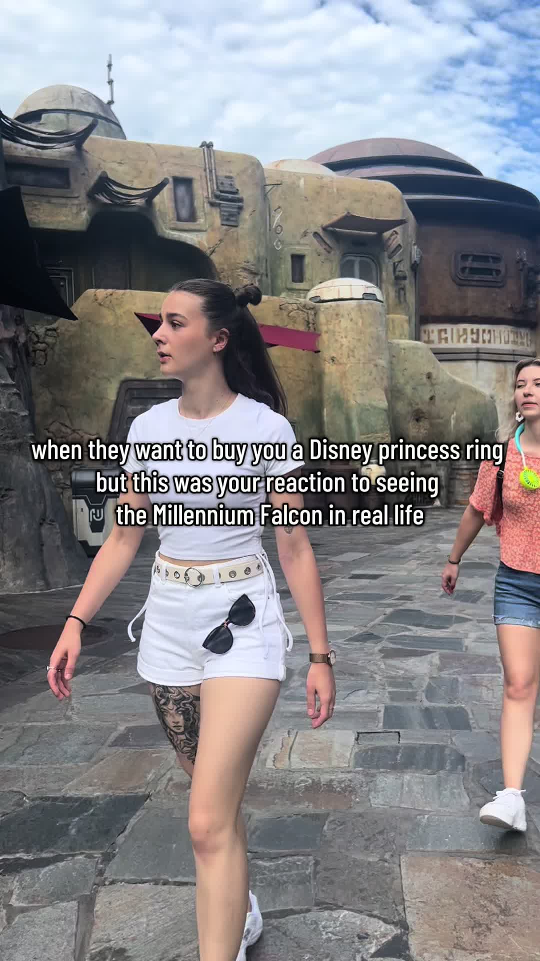@TheRiseofLeia