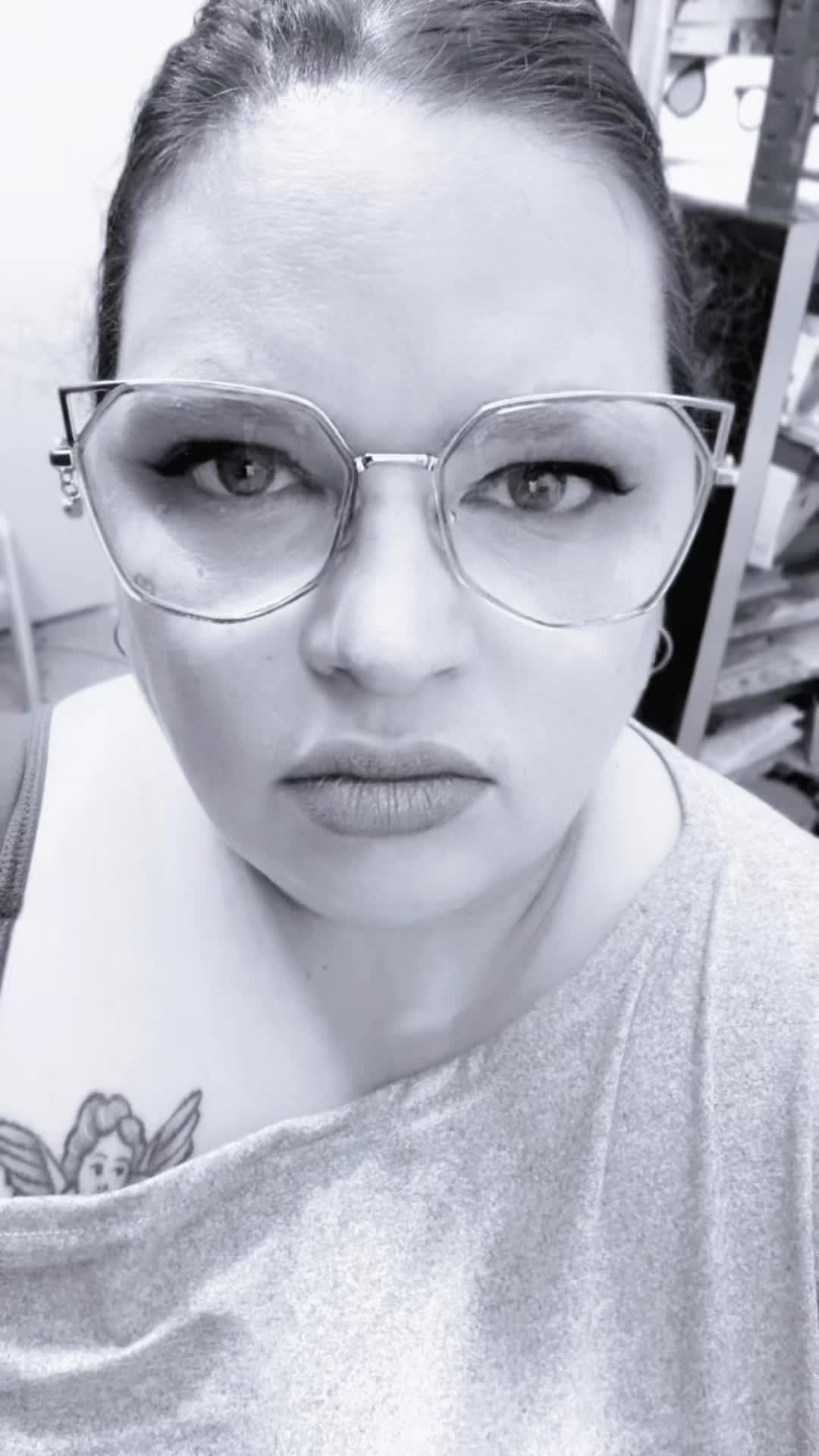 @Odealuna