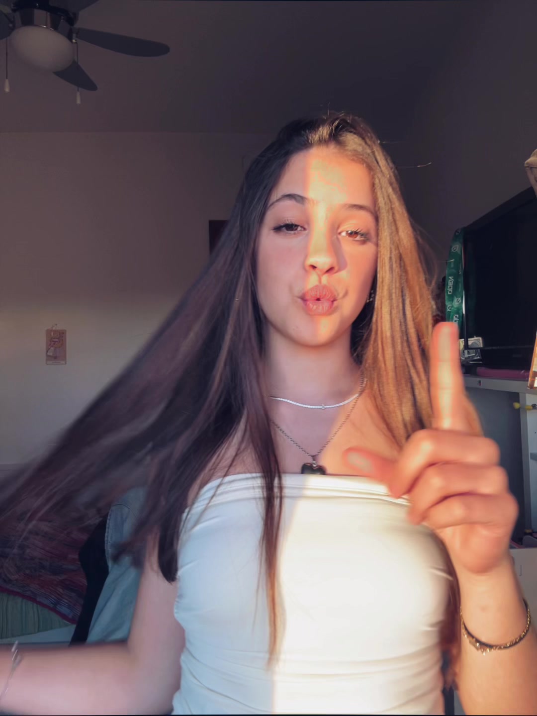 @💛