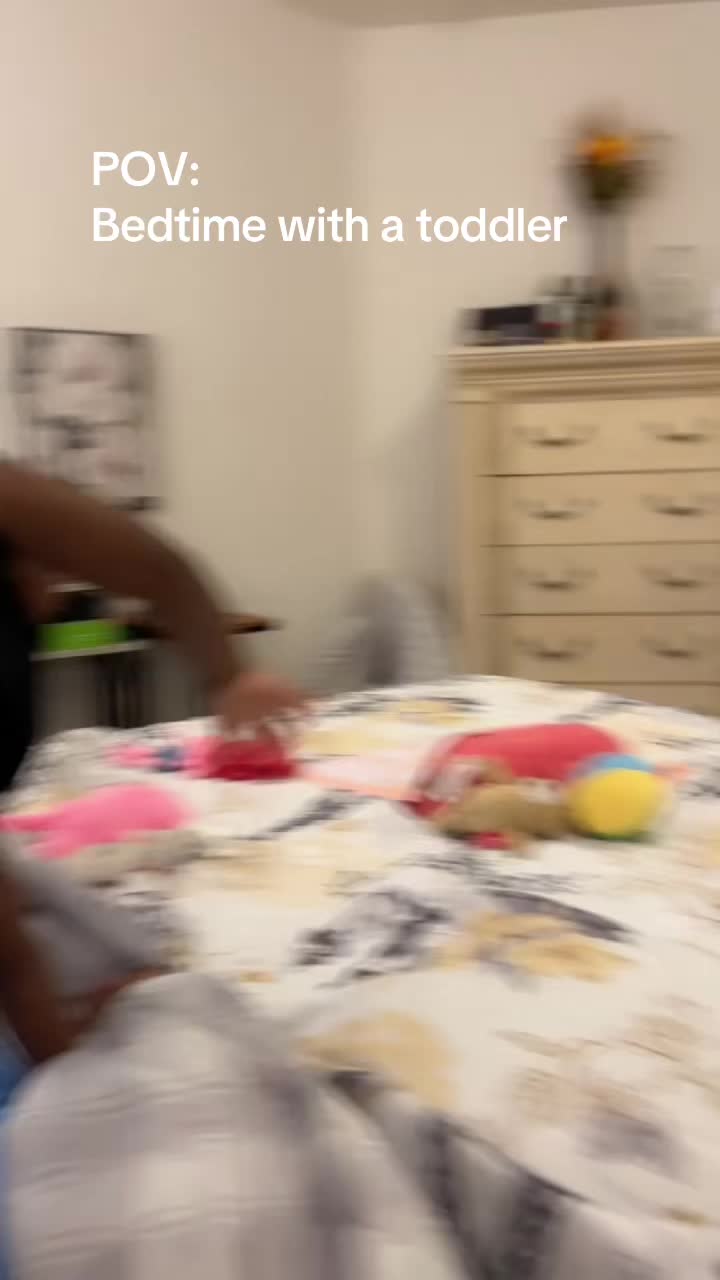 @LRachelleS