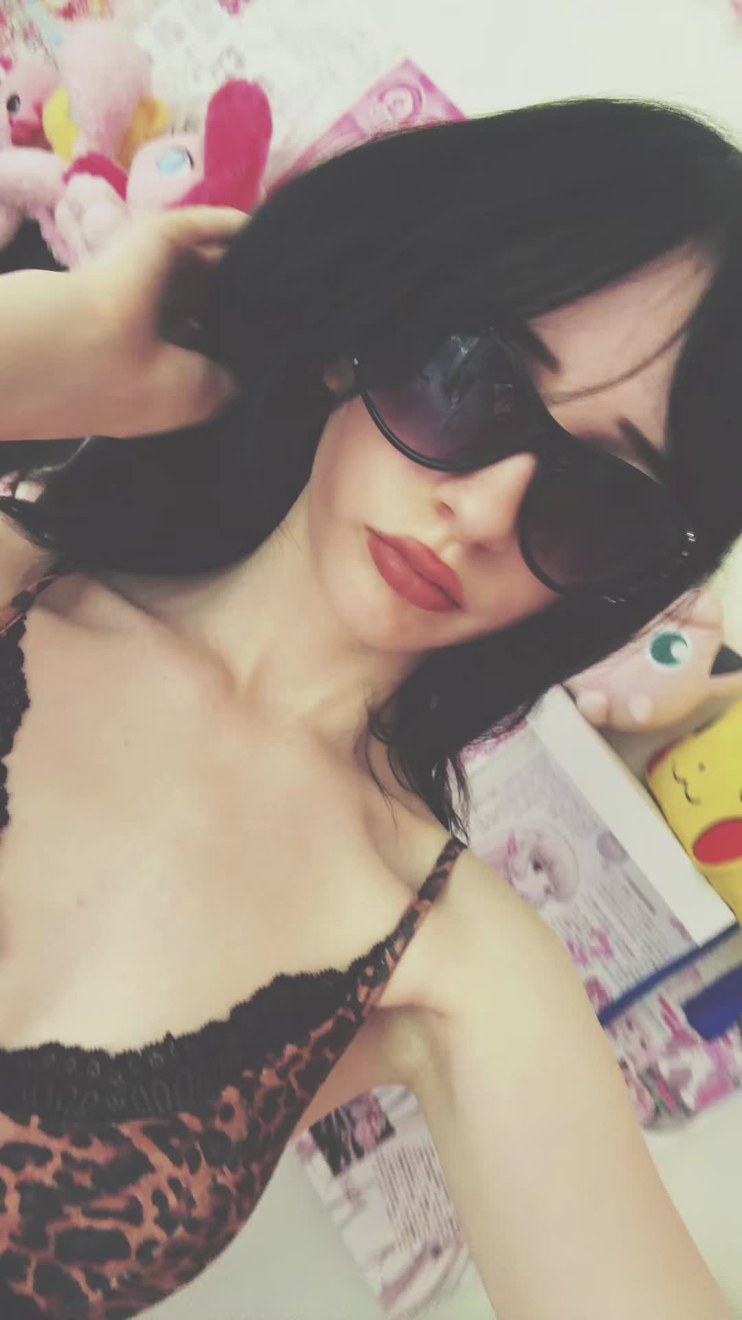 @𝐼𝓏𝓏𝓎 ♡