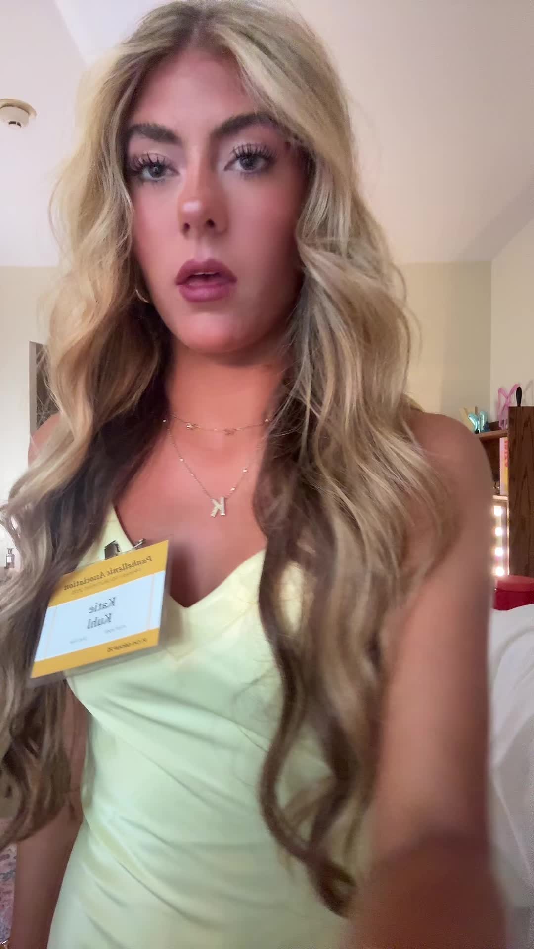 @Katiekuhl