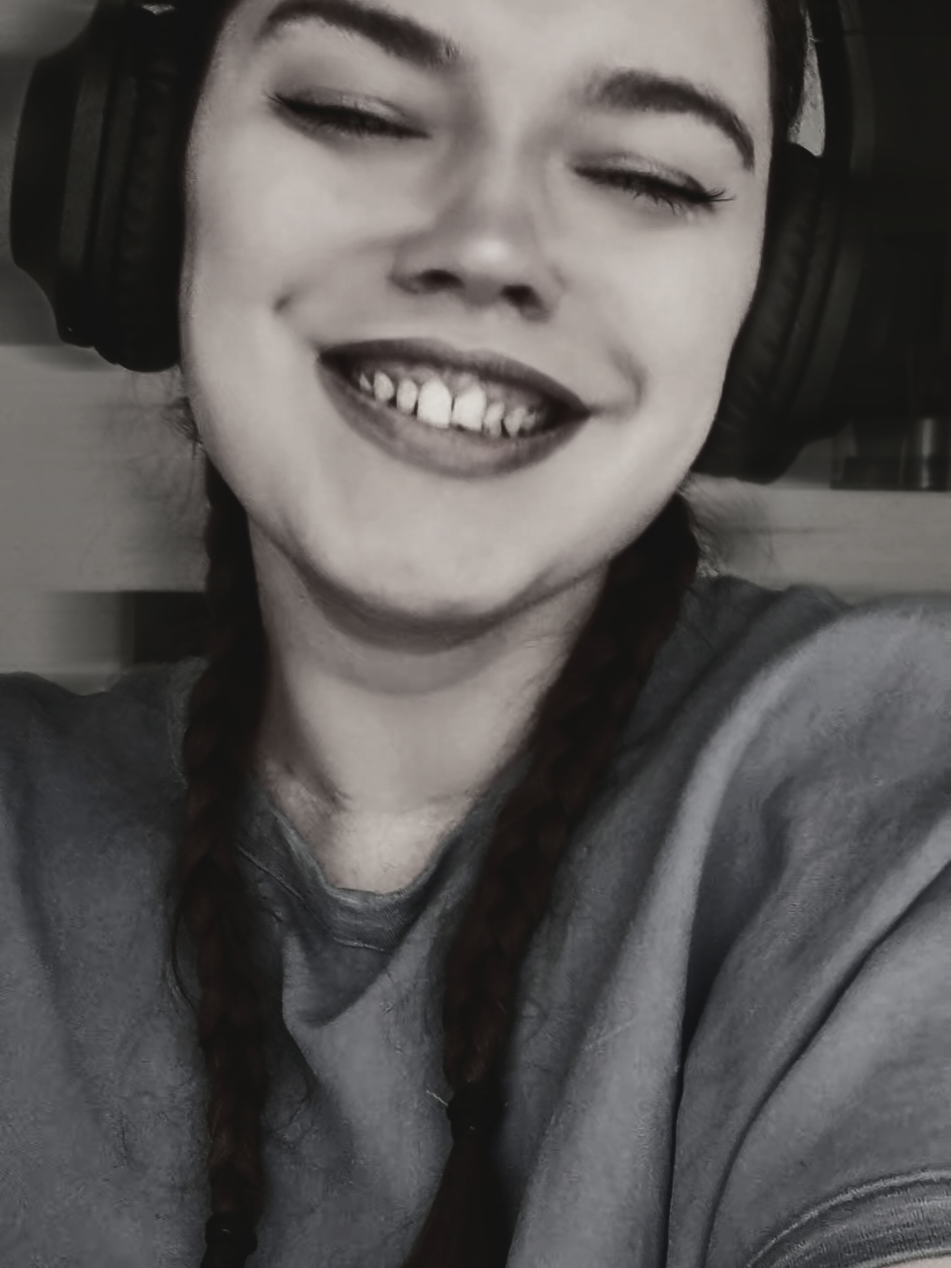 @𝗘𝘃𝗮