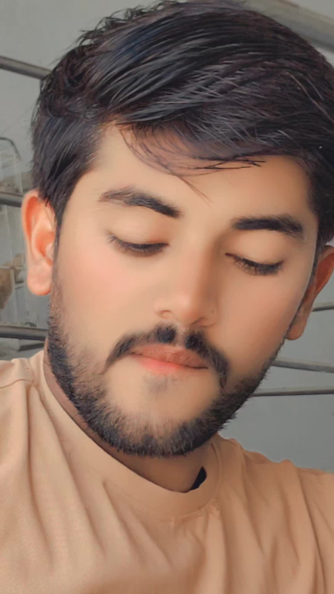 @👑 ٭マAJA٭ 👑