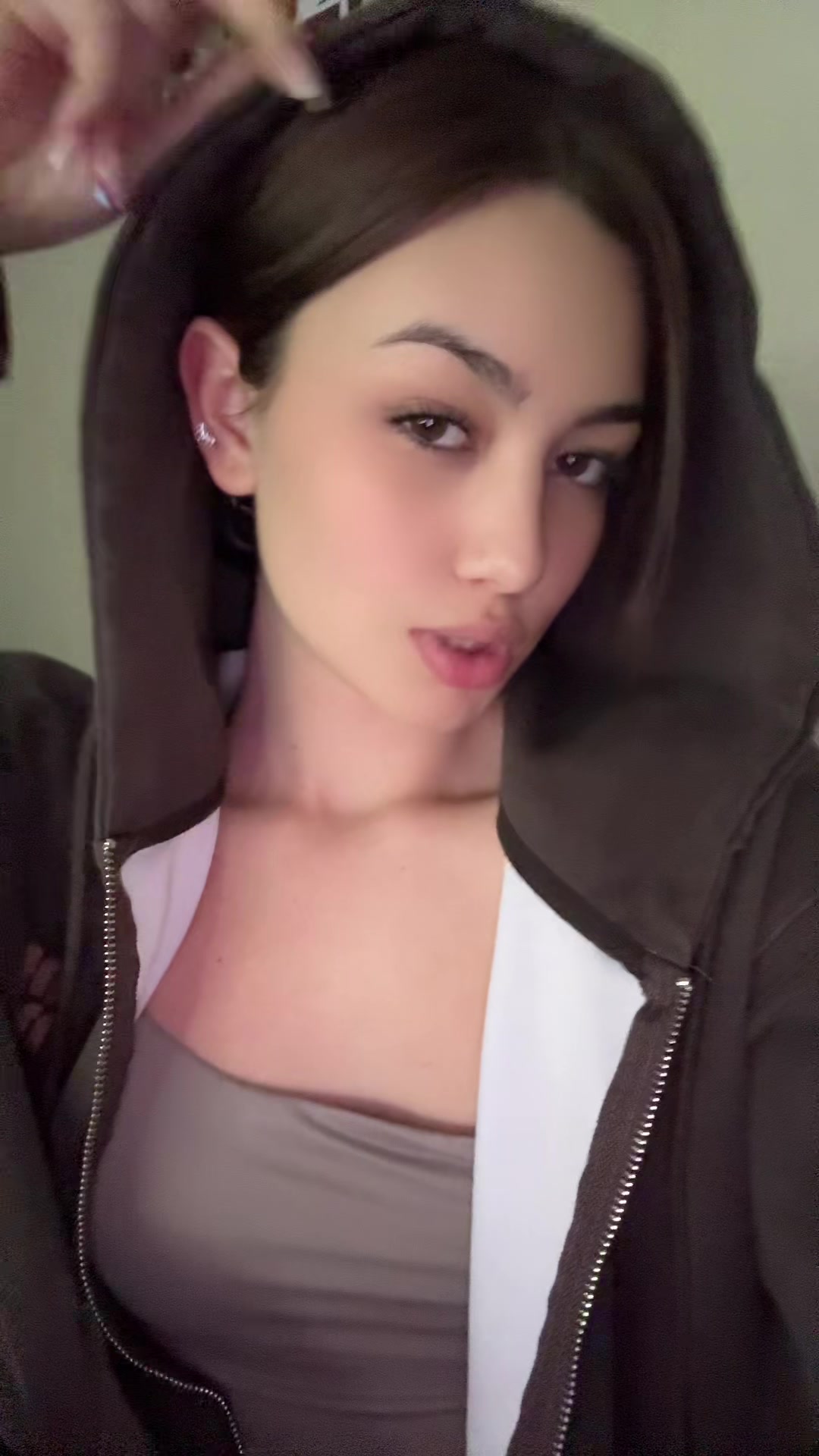 @๐ฑ๐๐ถ๐น๐ถ.๐โฌ