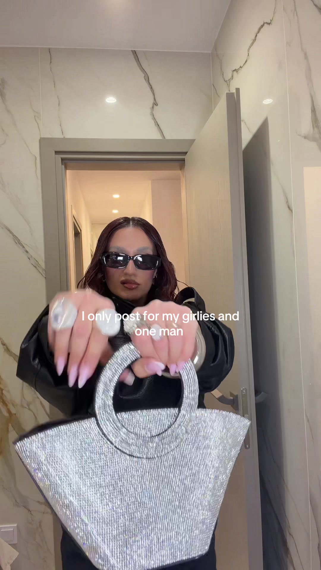 @Fenia