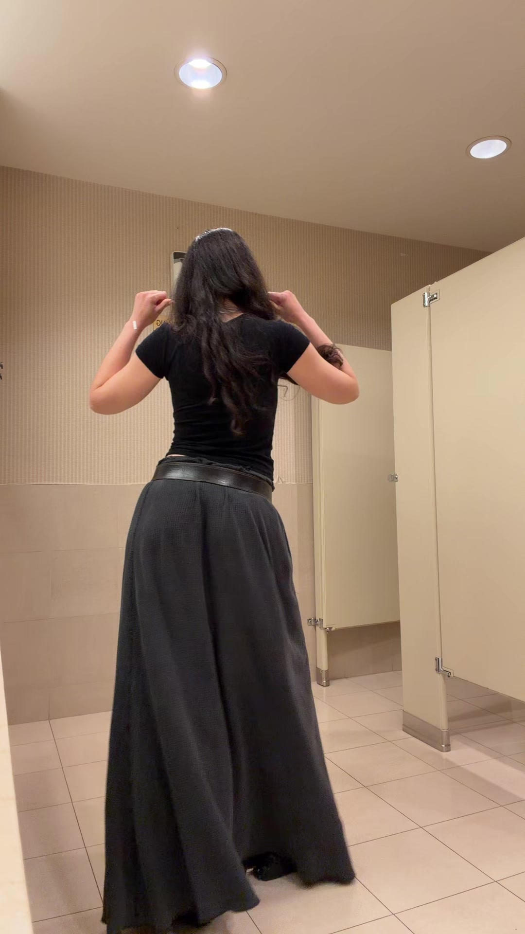 @Mina