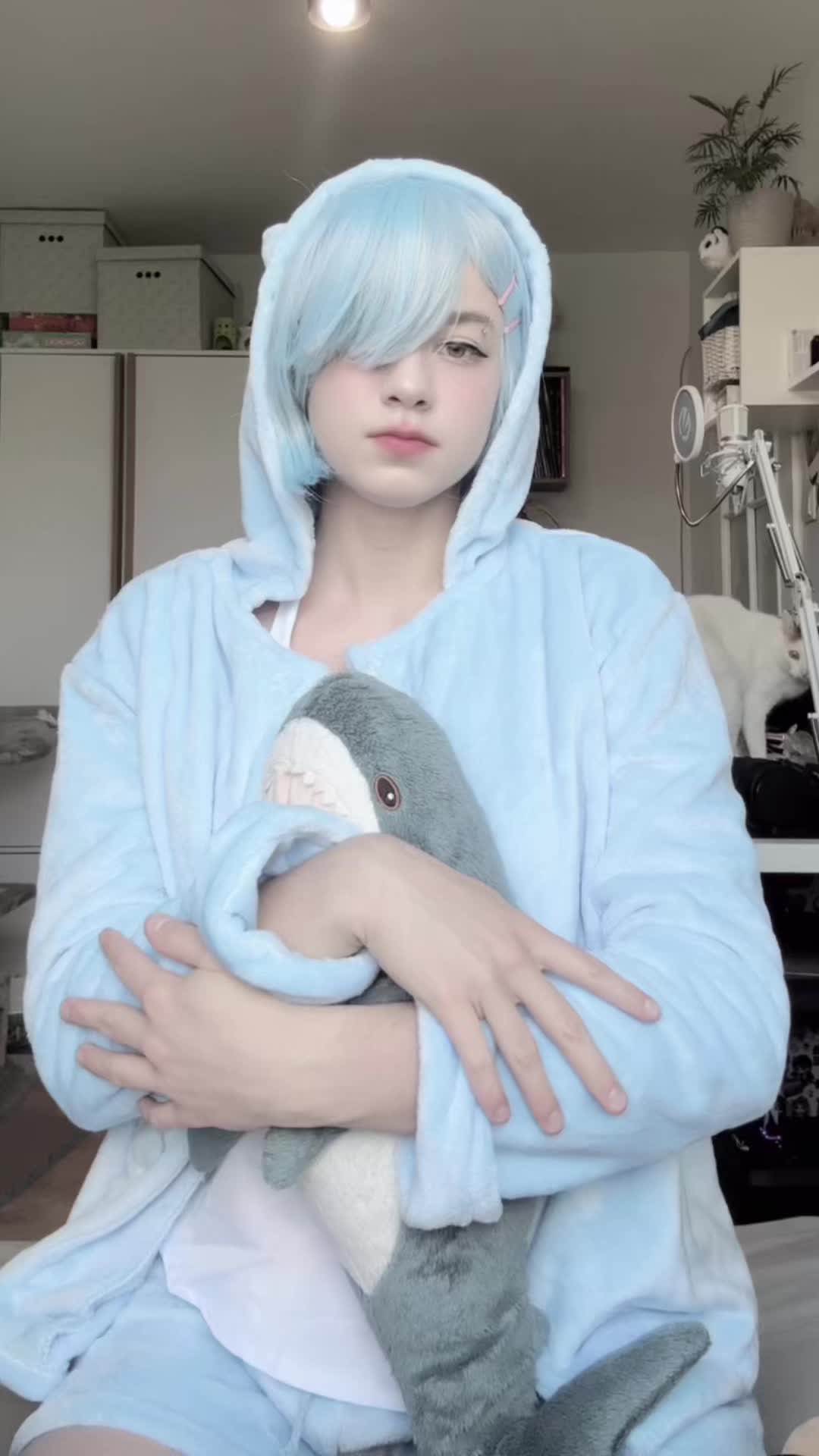 @Jelly