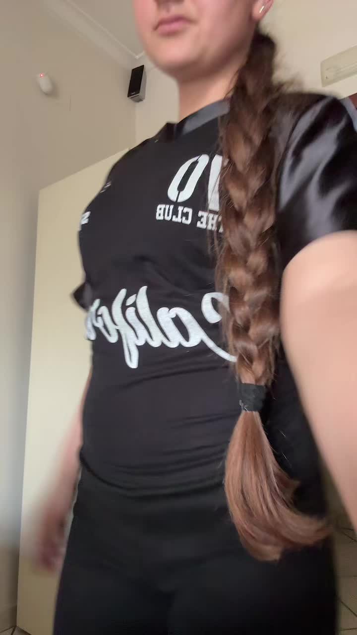 @auriii🥱🖕🏻