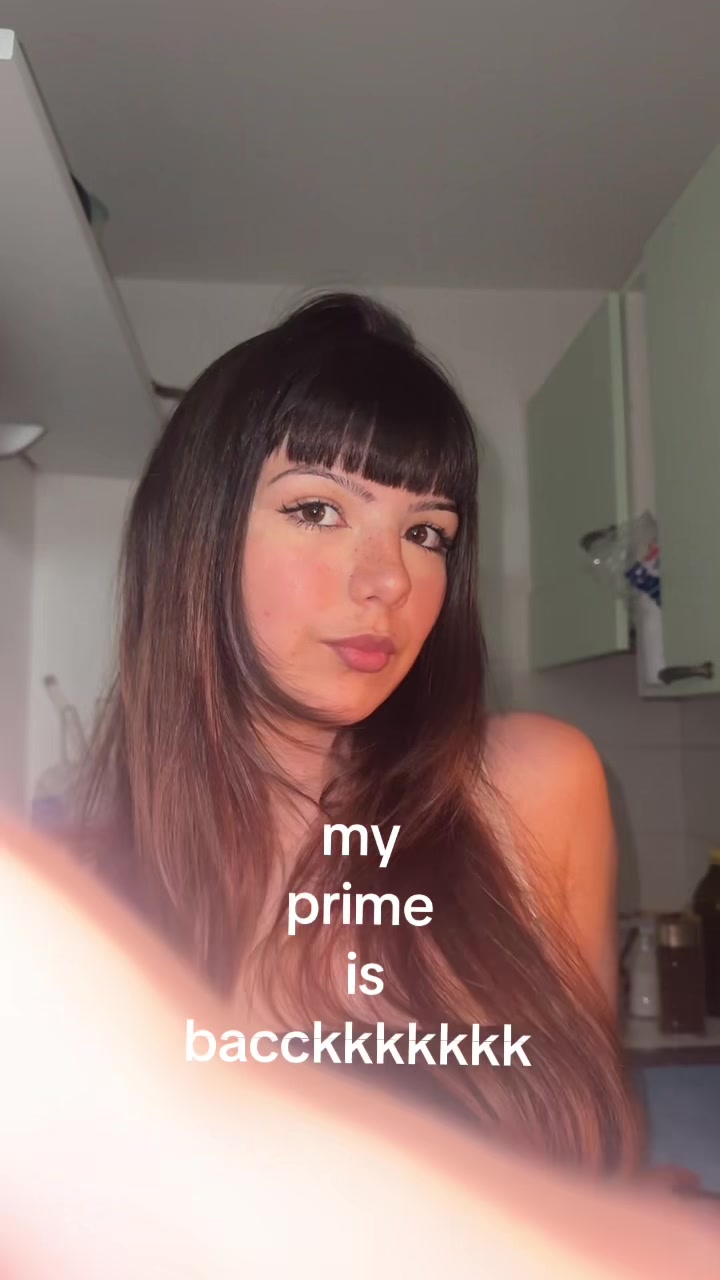 @selena