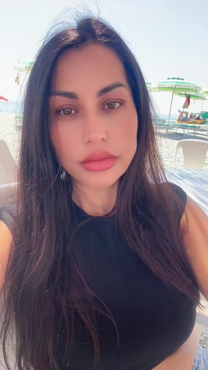 @Desyreal10