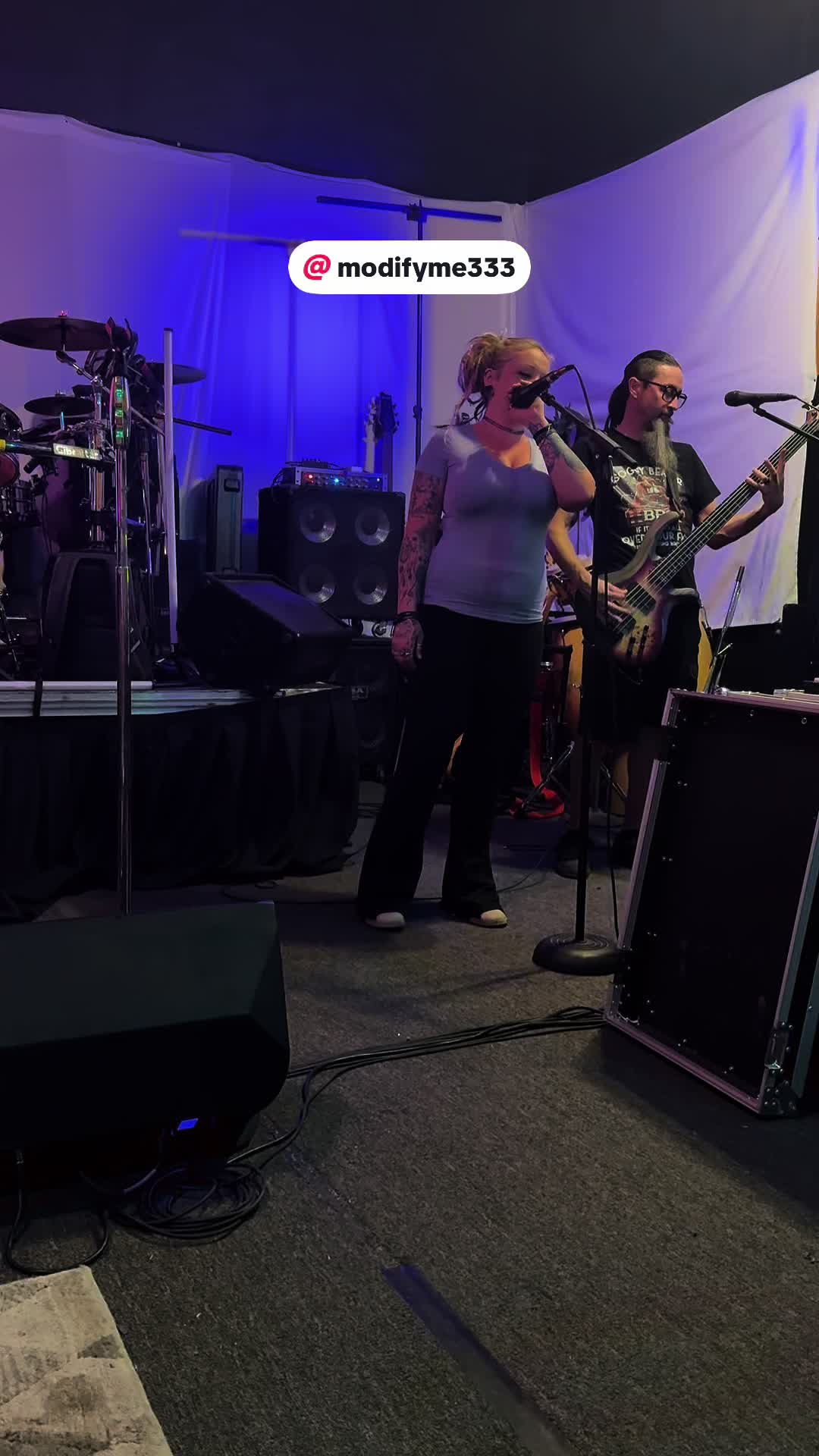 @24 THORNS
