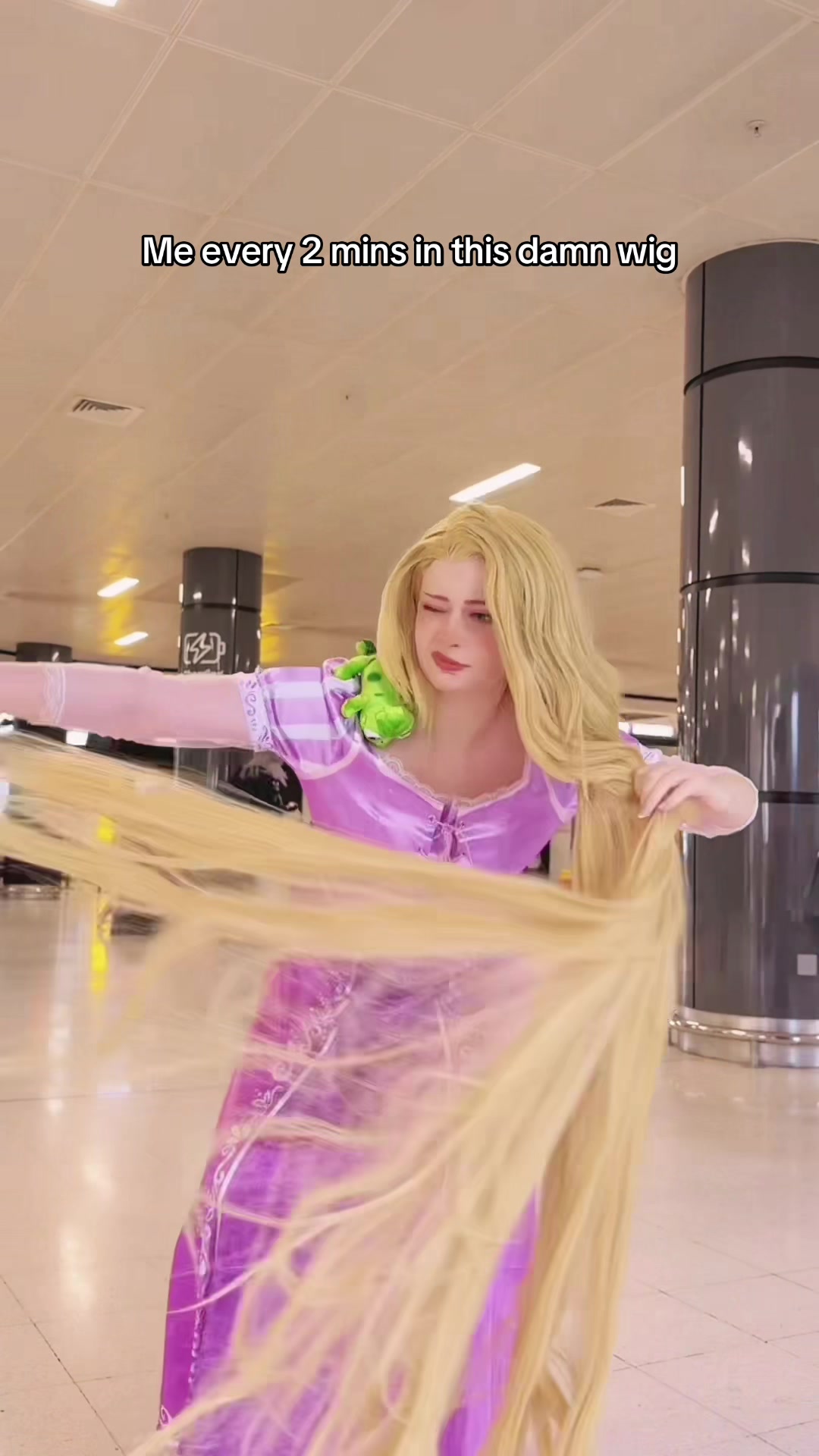 @Faebee