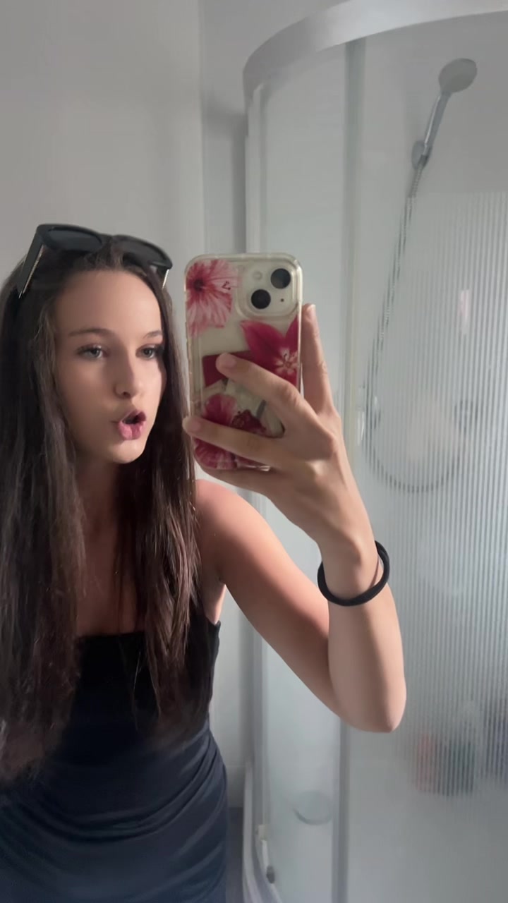 @Oliwia💞 | ig: Oliwia.63892❦