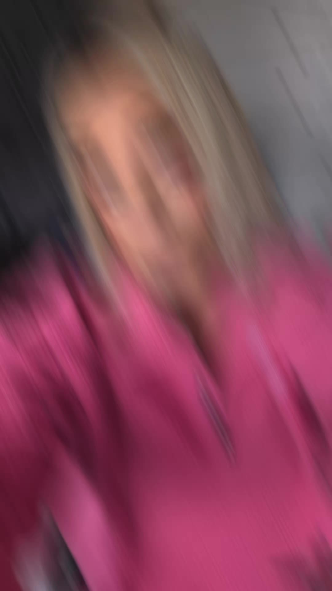 @caroline f