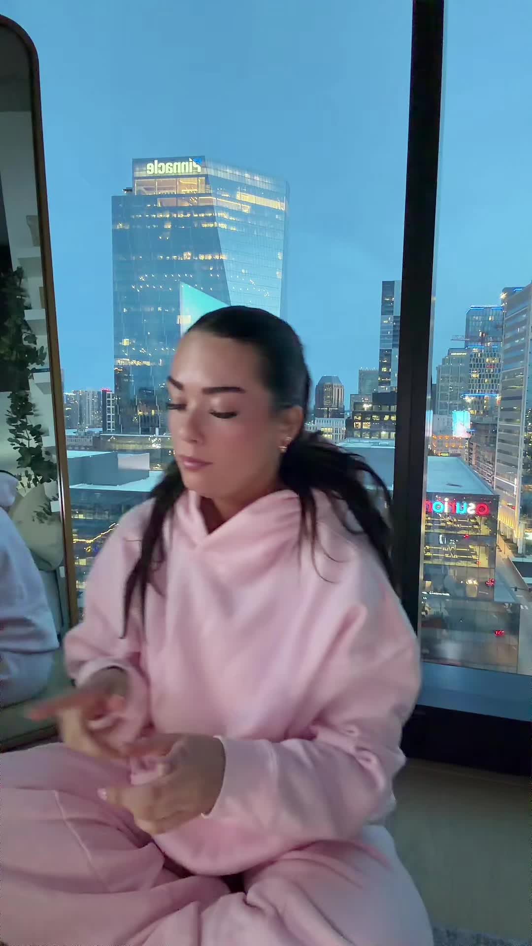 @Peyton